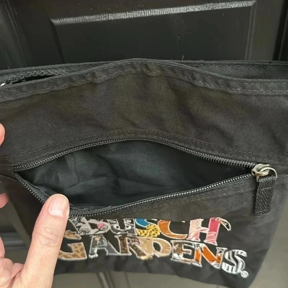 Busch Gardens Adjustable Purse - Picture 3 of 11